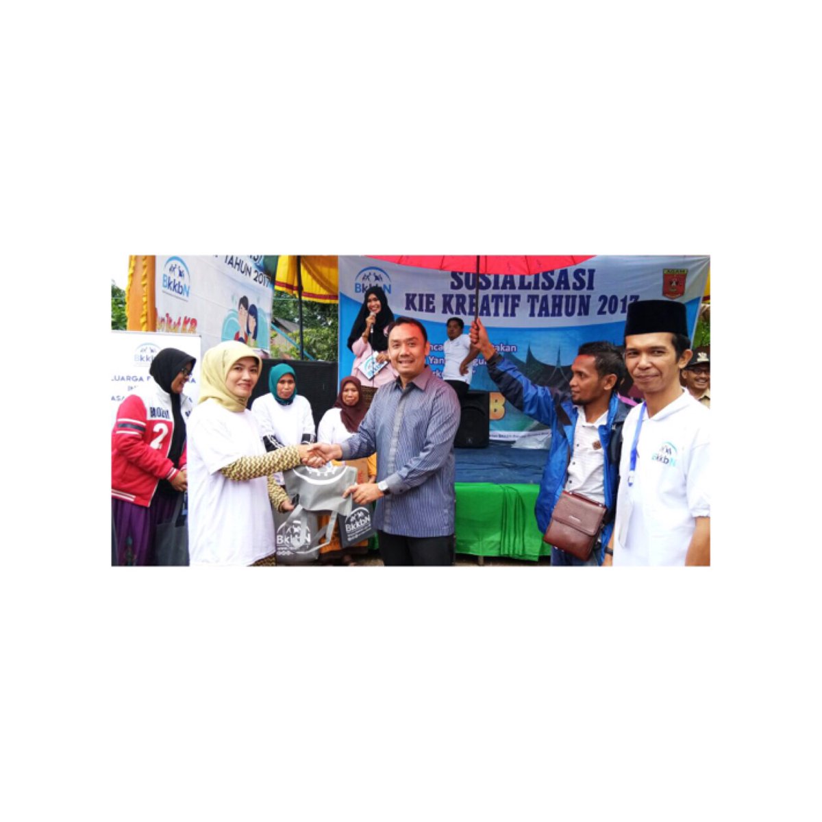 M_IQBAL245's tweet photo. Sosialisasi KIE BKKBN di Nagari Tanjung Sani Kecamatan Tanjung Raya Kab. Agam
#DPP_PPP #BergerakBersamaRakyat #petigallery https://t.co/lWOBhi9Cv1