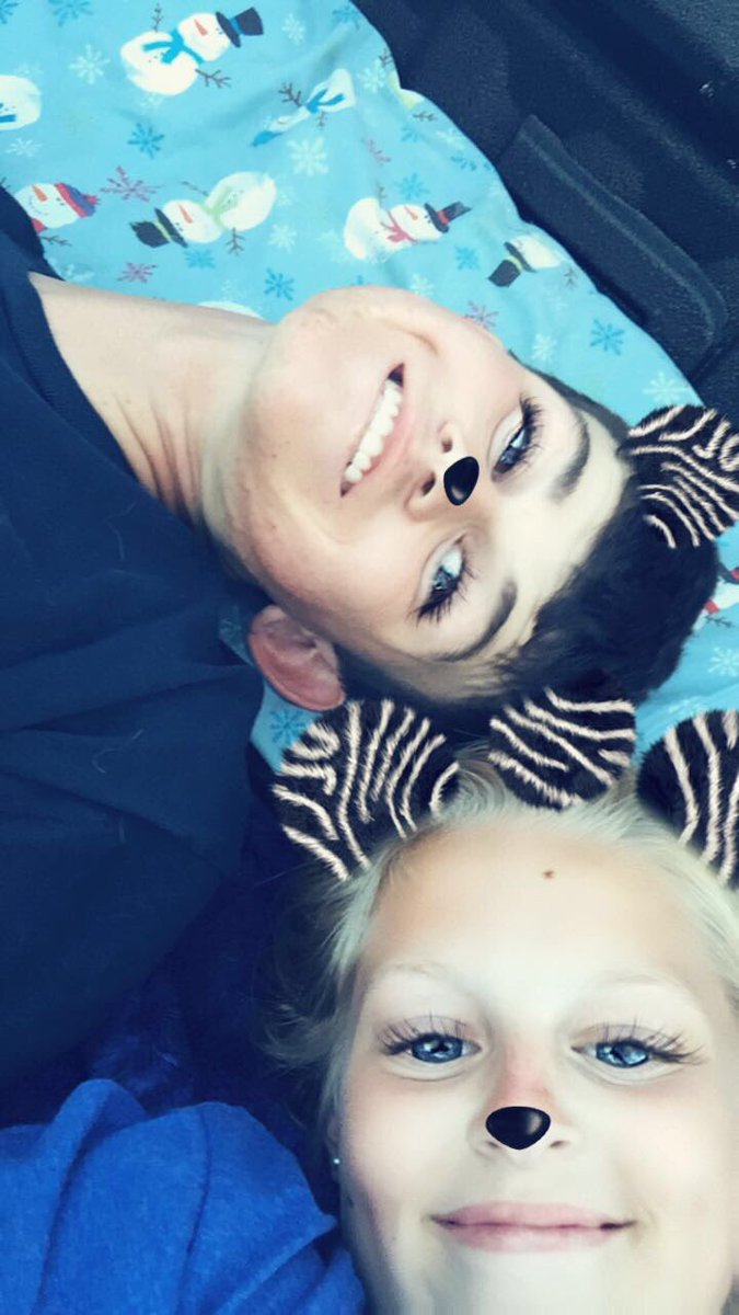 allisonbylund's tweet photo. Happy birthday Joey!! ❣️❣️❣️ https://t.co/WHnrn6LFrN