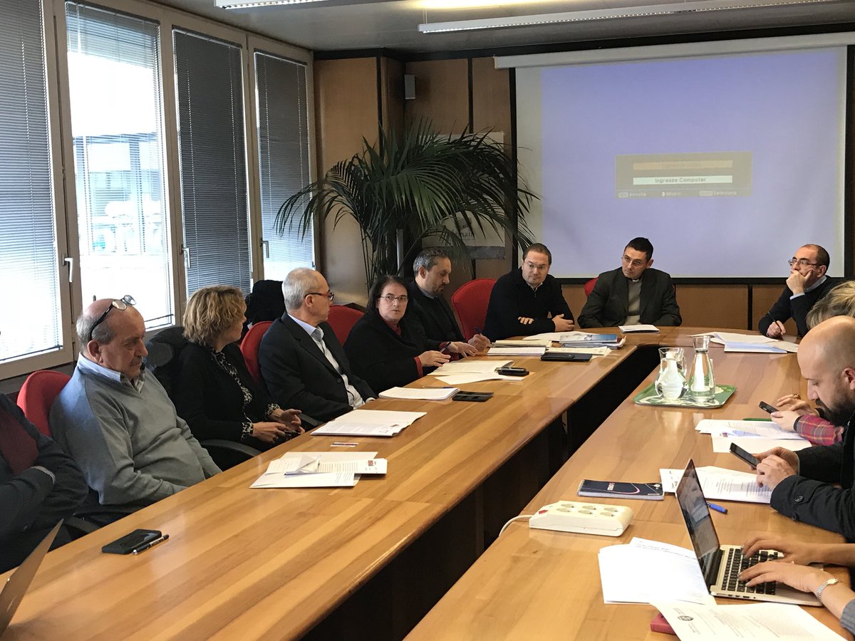 Con Coldiretti #VdA l’Assessorato Ambiente ha condiviso importanti collaborazioni in materia di semplificazioni amministrative e tecniche sulla gestione dei rifiuti <a href="/guichardaz/">Jean-Pierre Guichardaz</a>