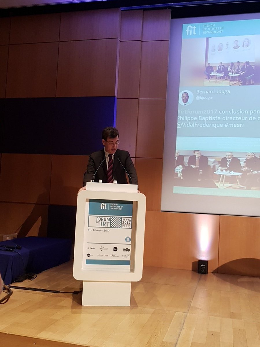 PerrinPelletier's tweet photo. Clôture #IRTForum2017 par le MESRI @PhBaptiste qui souligne qq succès @AssociationFIT  et souhaite plus d'implication des chercheurs académiques. https://t.co/nKpsXxHhVO