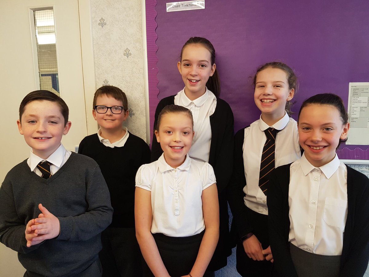 AyrGrammar's tweet photo. Congratulations to our main cast of Matilda! We can’t wait for rehearsals to begin #singing #drama #Matilda #MissHoney #MissTrunchbull #wormwood #RoaldDahl #youngperformers https://t.co/apubIbwImZ