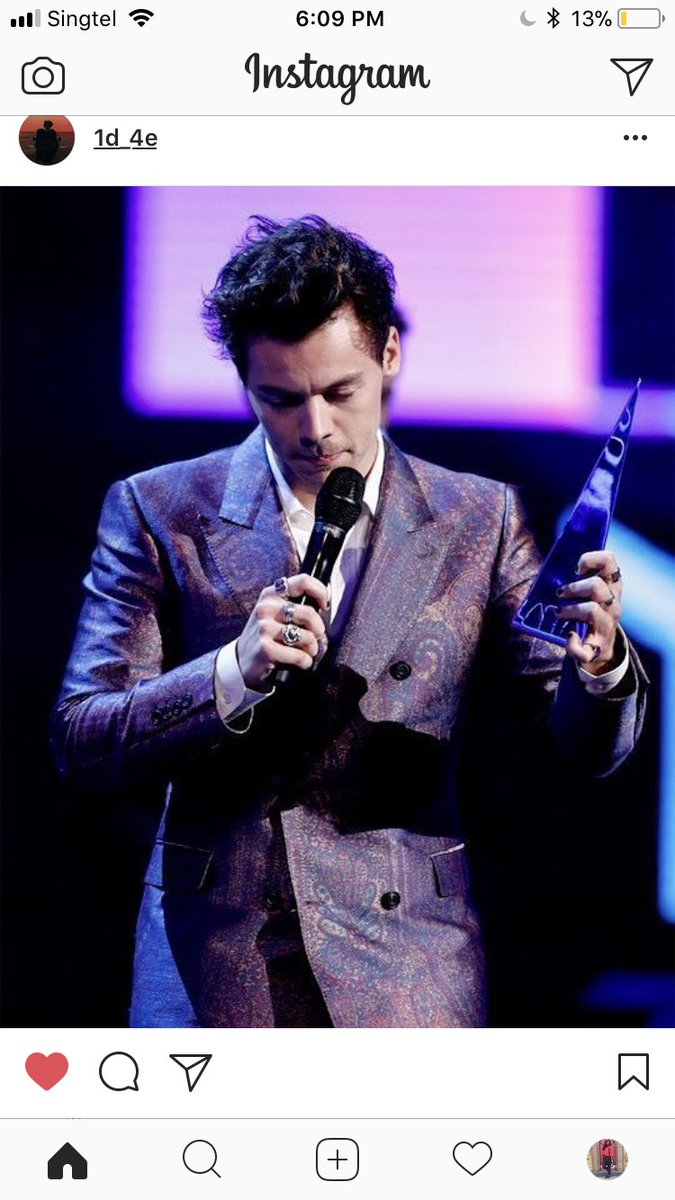 diyashri139's tweet photo. CONGRATULATIONS HARRY!! YAY!!!!!!! 
#ARIAHARRYSTYLES https://t.co/hQfkv6KrFV