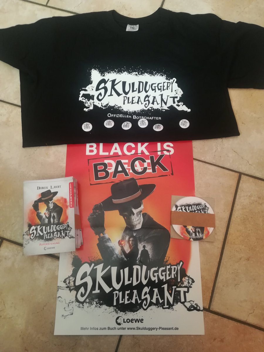 LadyALover95's tweet photo. Well Germany REALLY wants to promote Resurrection and I could not be happier right now. Stickers, buttons, posters, a shirt... This is heaven. https://t.co/6919vv7zMb