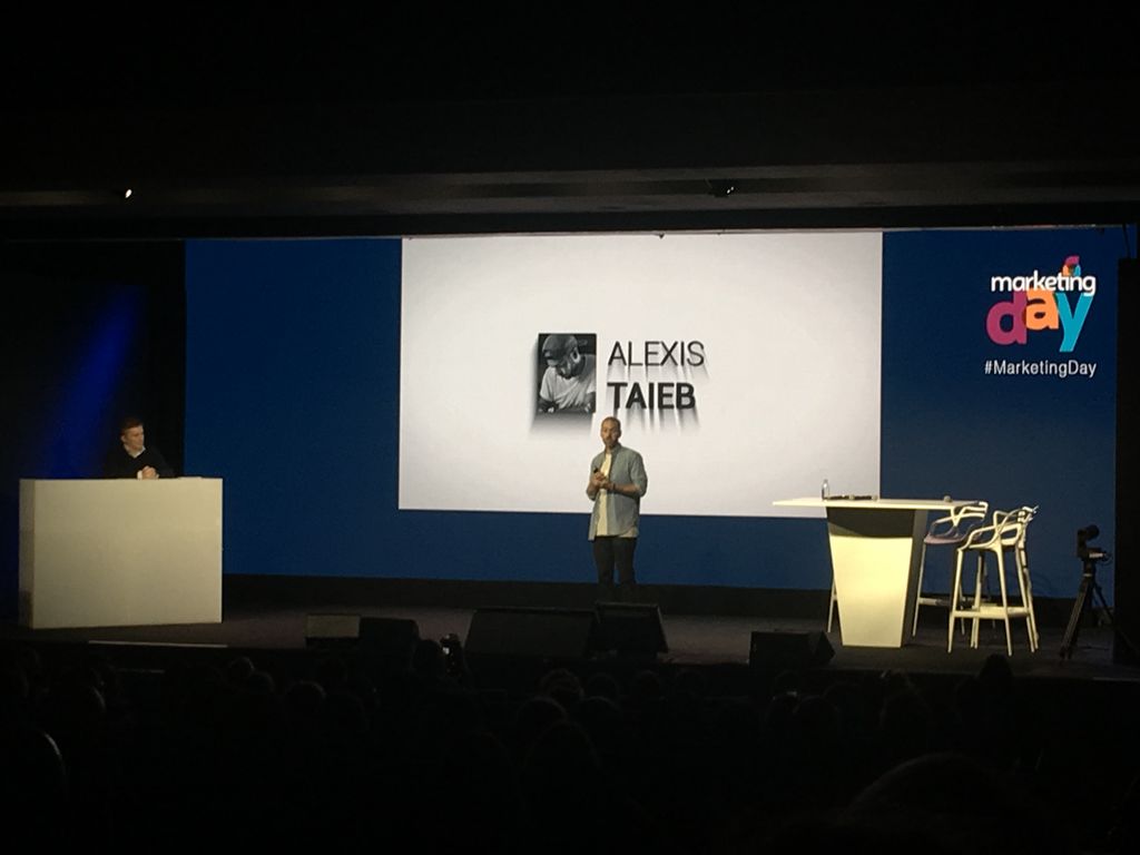 Aline_Work's tweet photo. L'excellent @TyrsaMisu nous parle de ses débuts de grapheur et de son amour pour la typographie #Freelance #freelancer #workwithaline #MarketingDay https://t.co/wfWYHEwwMv