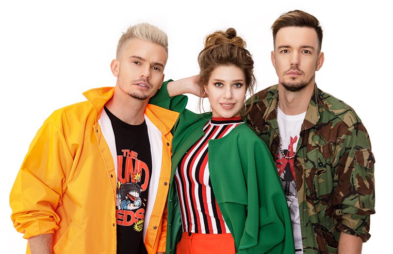 Лоя вернулась в группу 5sta Family! tophit.ru/ru/news/view/s…