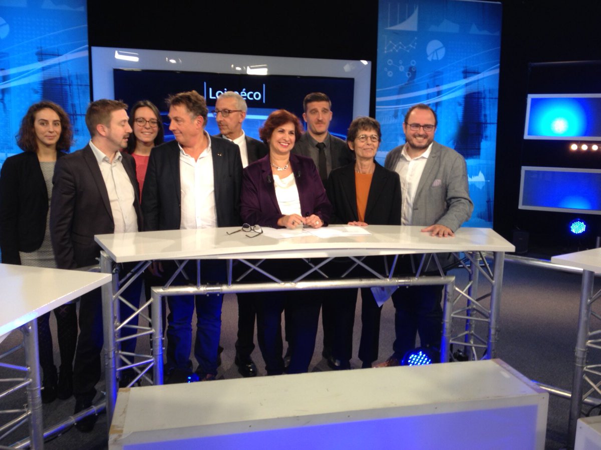 FabienSOLER's tweet photo. Fin de l'enregistrement de #loireéco sur @tl7zoomdici diffusion jeudi soir à 19h30, je parlerai de borne pour voiture électrique avec #etotem projet de @doingfr @sfi_multimedia et #atomelec https://t.co/FLEuLVCV5Q