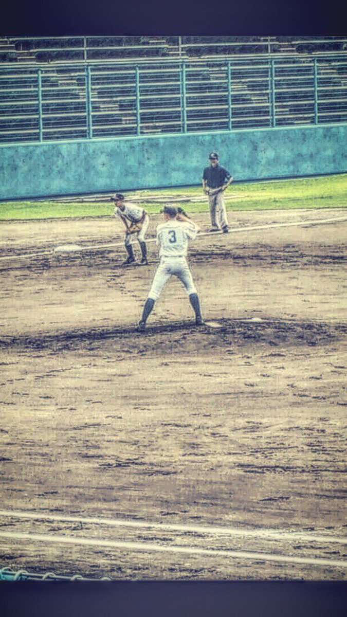 tk_elyt's tweet photo. 2008.6.29☞2017.11.28

9年間の野球人生が終わりました。

中学校の時は九州BEST4にもなれて
いい思い出👍
高校入って腰の怪我に悩まされて
結局治らないから辞めることにしました。
これからは勉強がんばります！

今まで支えてくれた人
本当にありがとうございました

#感謝
#みんなありがとう https://t.co/B7ZNXC1dzA