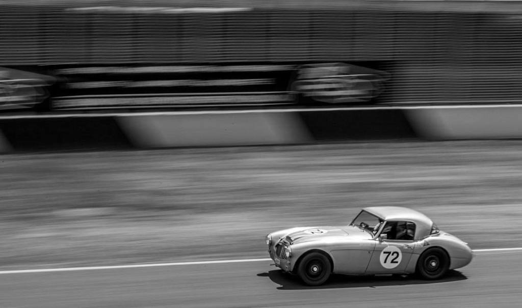 mtrvtd's tweet photo. #mtrvtd #motorvated #sydneyMSP #hsrca #HSRCAsummerfestival #vintageracing #drivetastefully #becauseracecar #austinhealey https://t.co/1kaOSatR1b https://t.co/ChdCMUZo6e