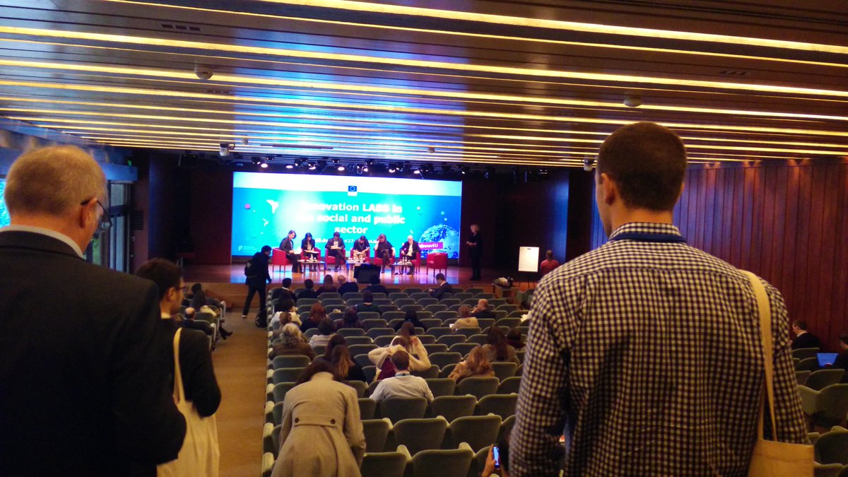 3dlan_org's tweet image. Day 2 in #SocialInnovEU #27-28NovLisbon with @tecnalia colaborating, learning, investigating, working for #OpenTechnology and #ComplexConditions