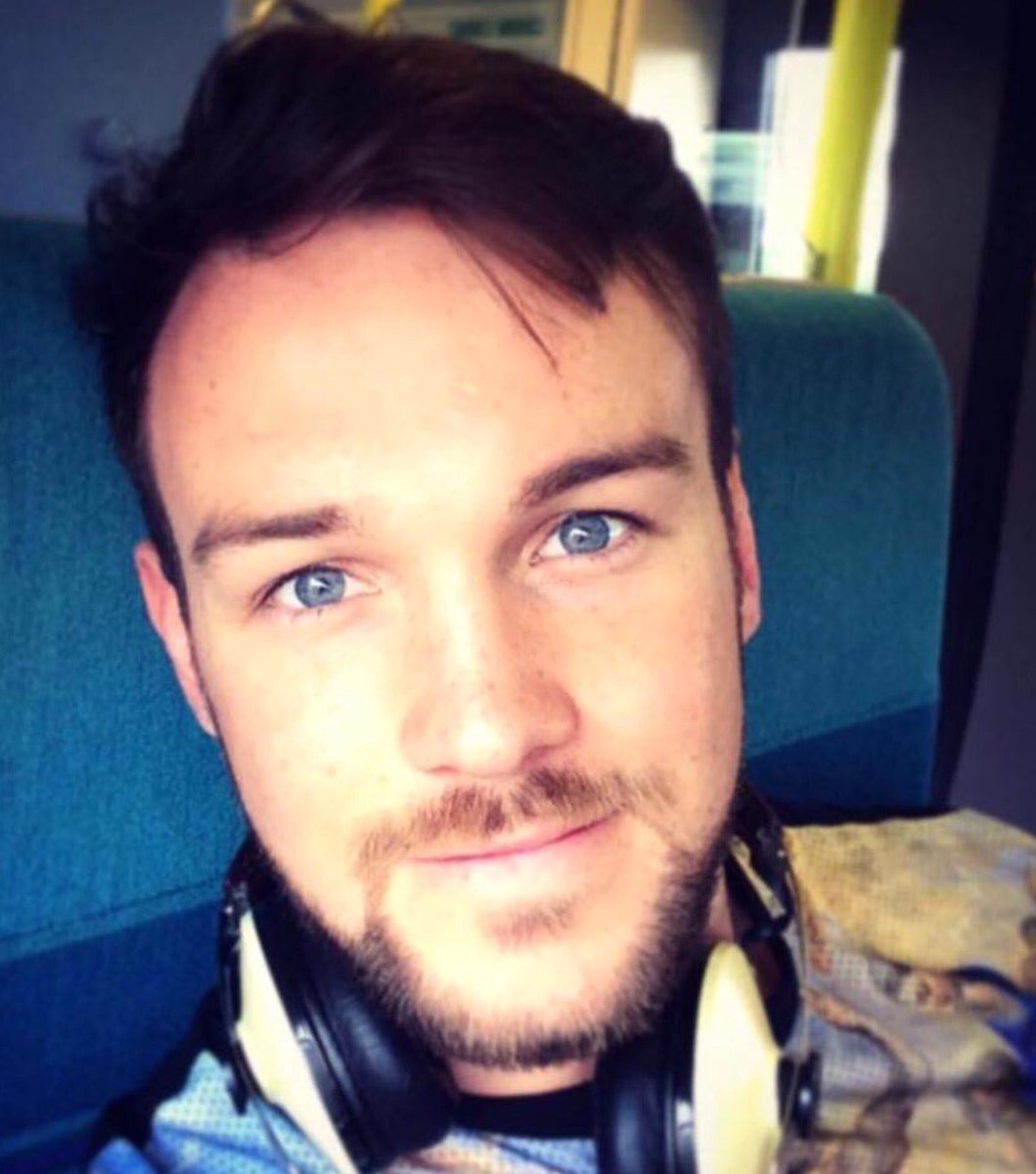 marilynnight's tweet photo. @MadHadderzz It's #RichardTuesday @ Mad Hadderz fan page! Happy Tuesday! https://t.co/dGQX7diKRV
