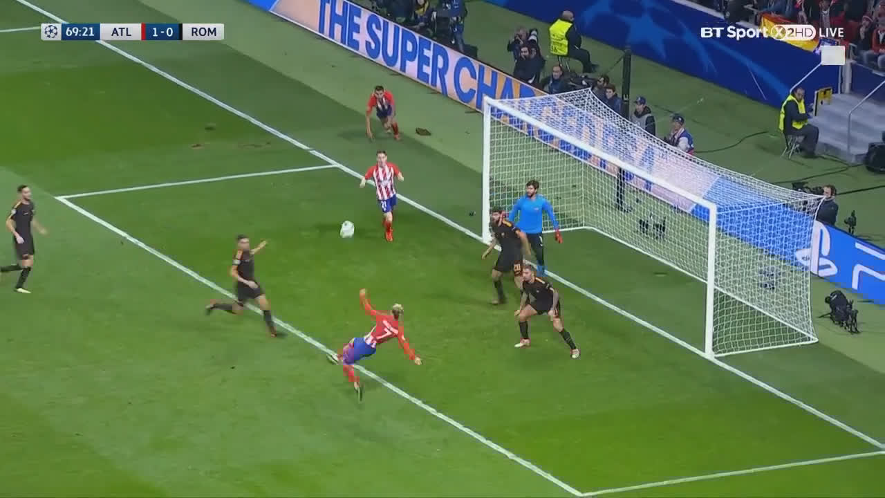    One of the best strikers in world football...

Happy Birthday Antoine Griezmann!

(  