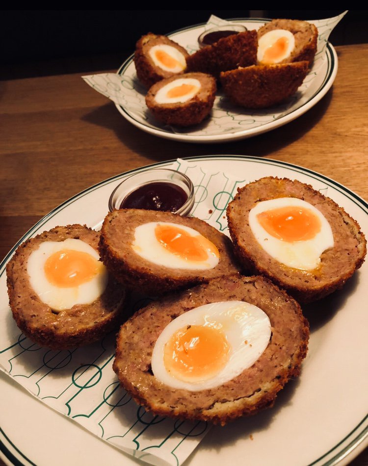PintShop's tweet photo. Our festive Scotch Egg is here folks.
'Pigs in Blankets' Scotch Egg served with Cranberry Ketchup...
#getinmybelly #festivefood #scotchegg https://t.co/eVYgKOaQHv