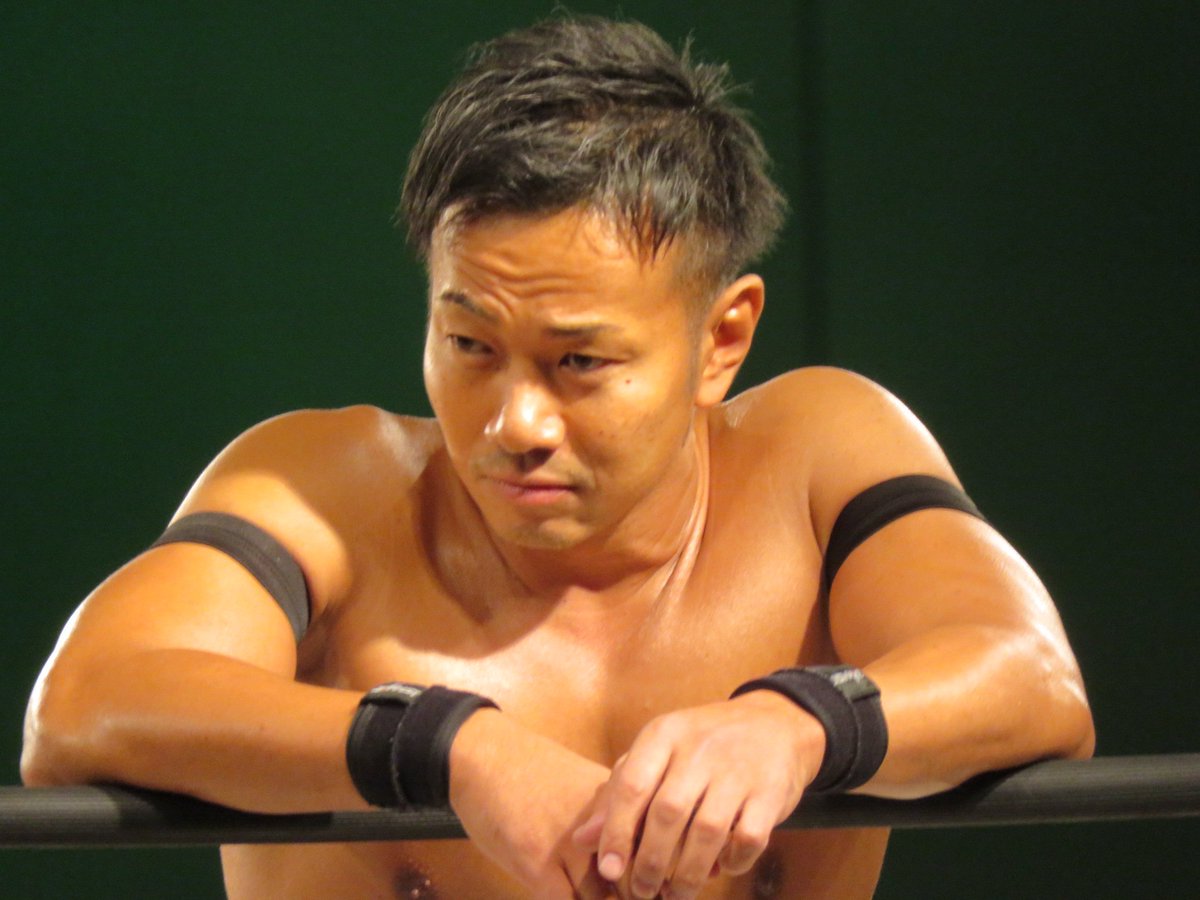 19751022Dragons's tweet photo. さて
男前を投下
吉野選手
#dragongate
#MemorialGate2017
#memorialgate2017insendai
#吉野正人 https://t.co/yw3328IATa