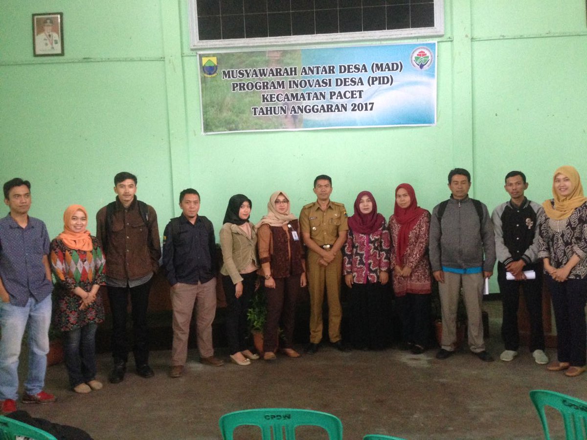 <a href="/jokowi/">Joko Widodo</a> <a href="/EkoSandjojo/">Eko P. Sandjojo</a> <a href="/taufikmadjid71/">IG : taufik.madjid</a> @KangSyaifulHuda <a href="/TAPMCianjur/">TAPM P3MD Cianjur</a> <a href="/firdaus414wi/">Firdaus Alawi</a> "banfun sinergitas u kemandirian desa