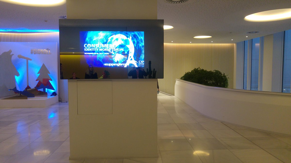 ROBSMCCABE's tweet photo. Ready... Starting the day with: Balancing user experience, privacy and security for the connected customer @kuppingercole #CIWEU17 https://t.co/Uj3yjnTRam
