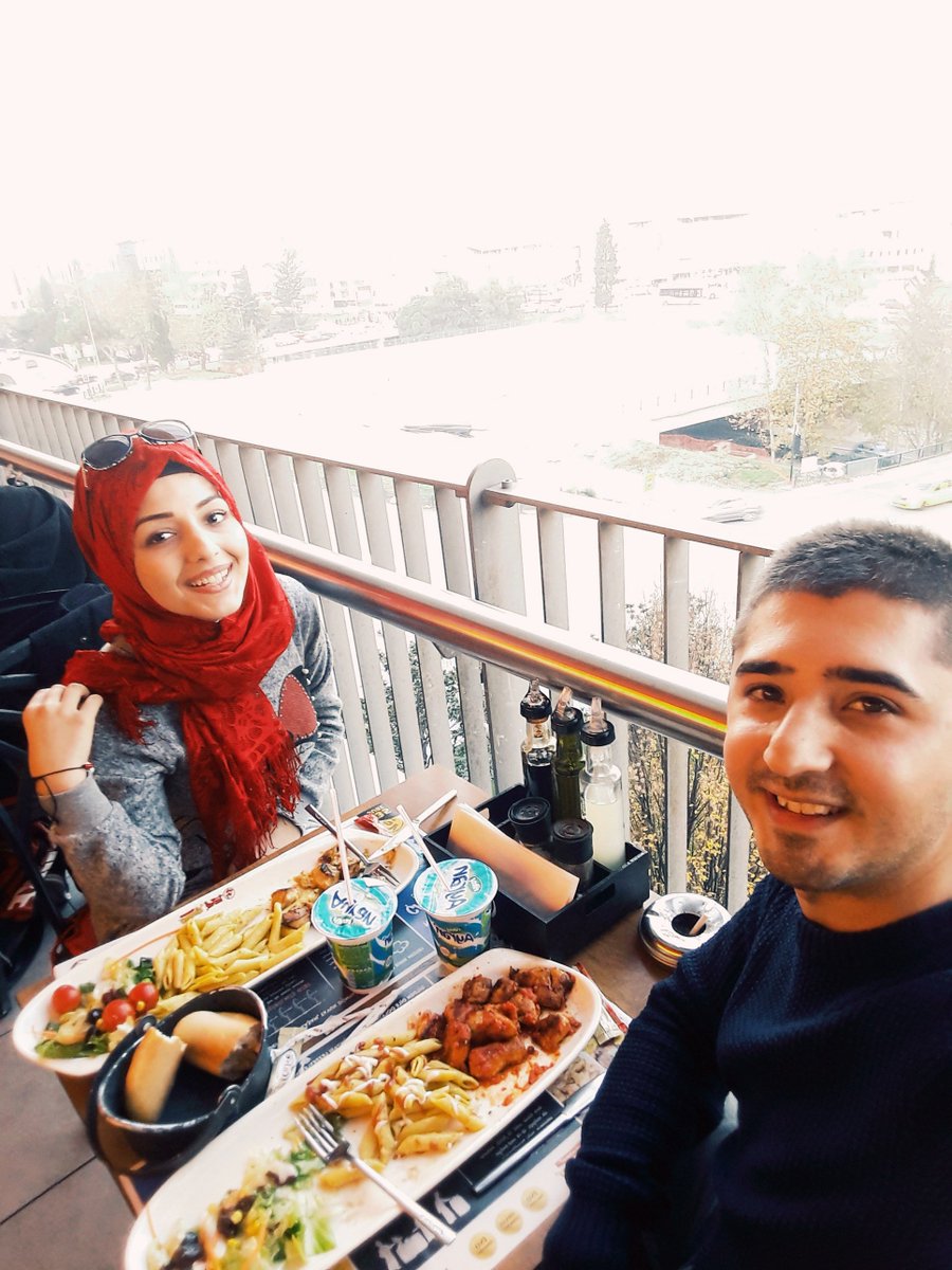 emineda1666's tweet photo. Söze gün saymalar başlasın o zaman ❤😍💕 https://t.co/UBSpOOX86Q
