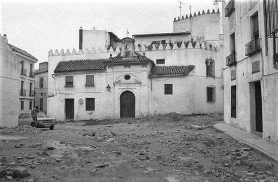 Bar_El_Baron's tweet photo. Mucho antes de que @Bar_El_Baron llegara a la Plaza de Abades https://t.co/JSakqQI6QO