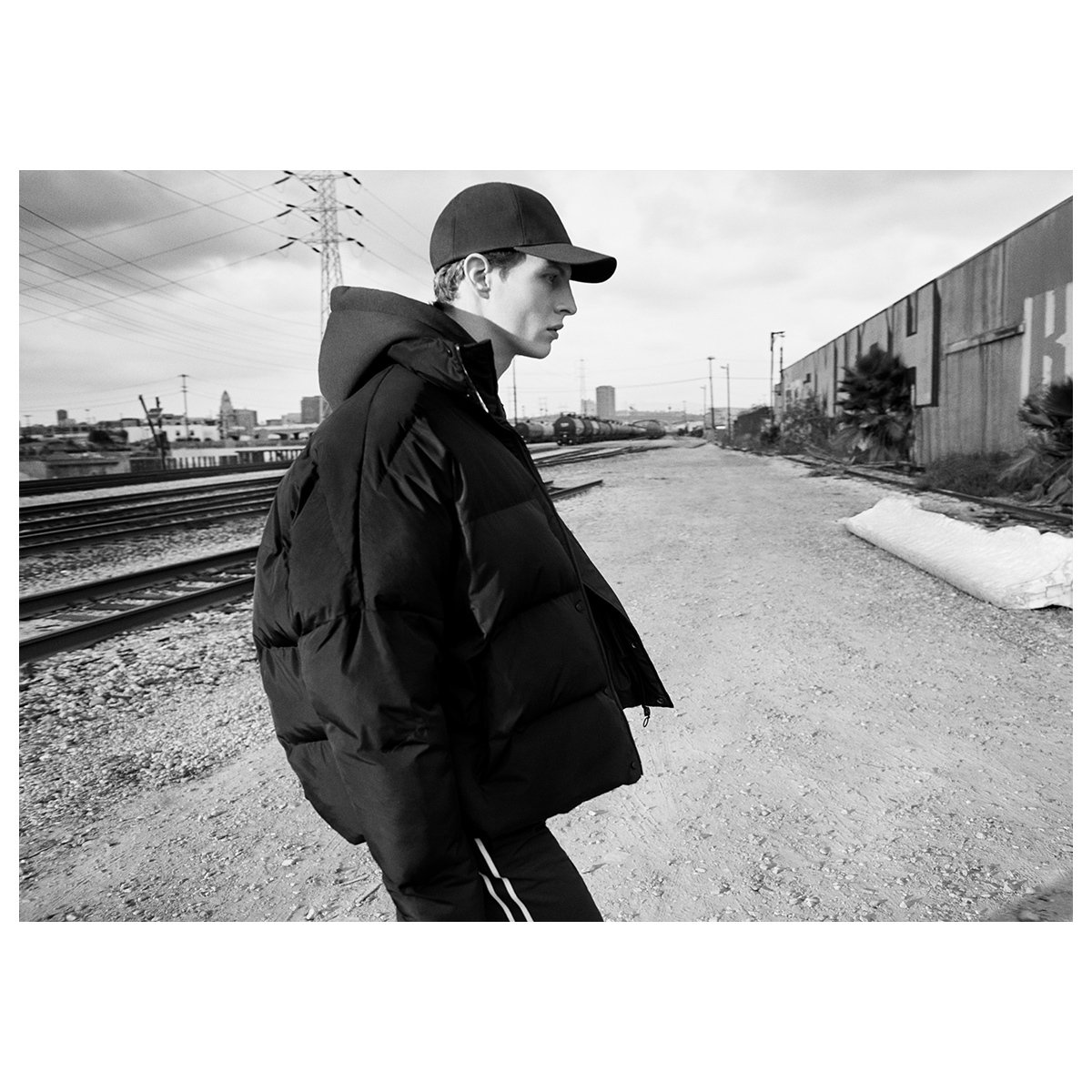 novelty Jew new Year ZARA on Twitter: "Modern hybrids of the classic parka and puffer. Man coat editorial. https://t.co/qNT0F7XvVd https://t.co/TXocJBbMYi" / Twitter novelty Jew new Year ZARA on Twitter: "Modern hybrids of the classic parka and puffer. Man coat editorial. https://t.co/qNT0F7XvVd https://t.co/TXocJBbMYi" / Twitter
