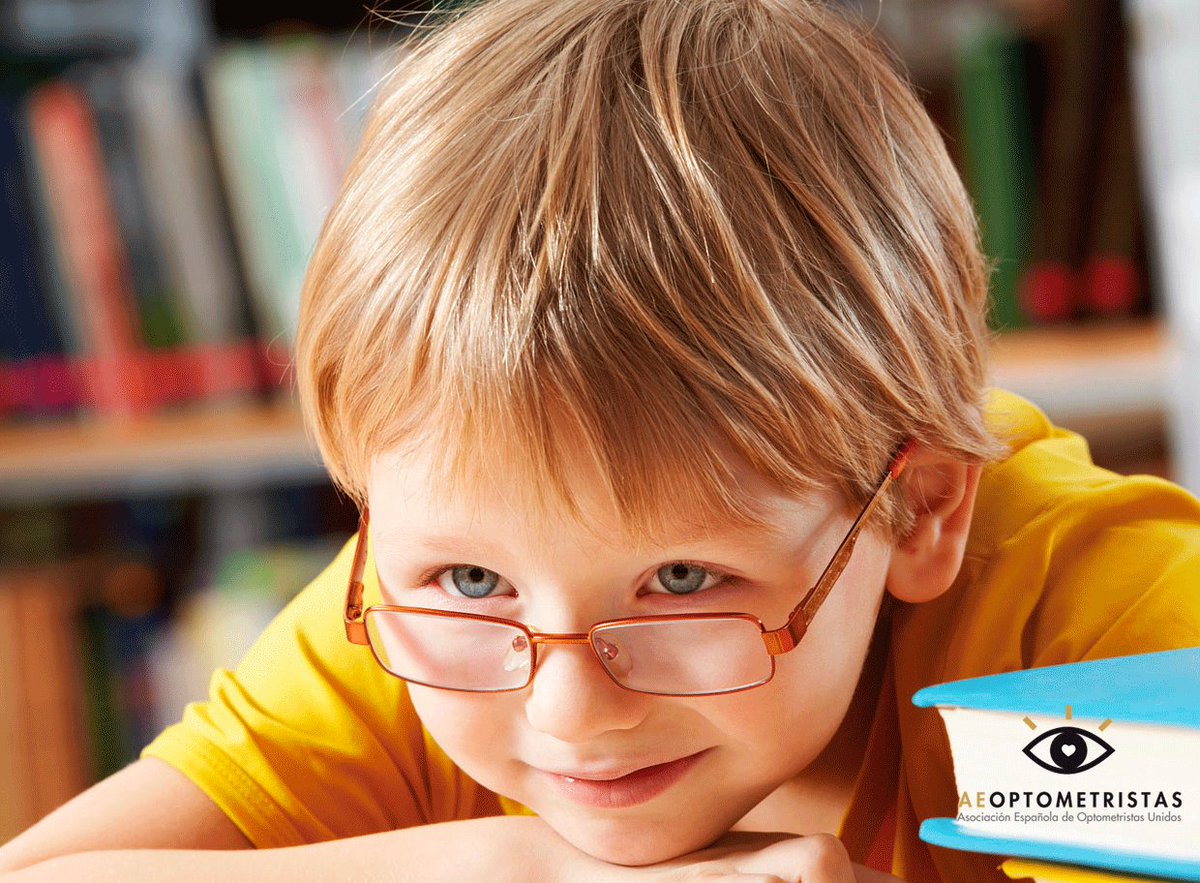 aeoptometristas's tweet photo. Recomiendan que los escolares deben pasar más tiempo al aire libre para mejorar su visión #PrevenciónVisual #SaludVisual #optometristas https://t.co/x8GaXT4KUG https://t.co/mzBXw7qAHG