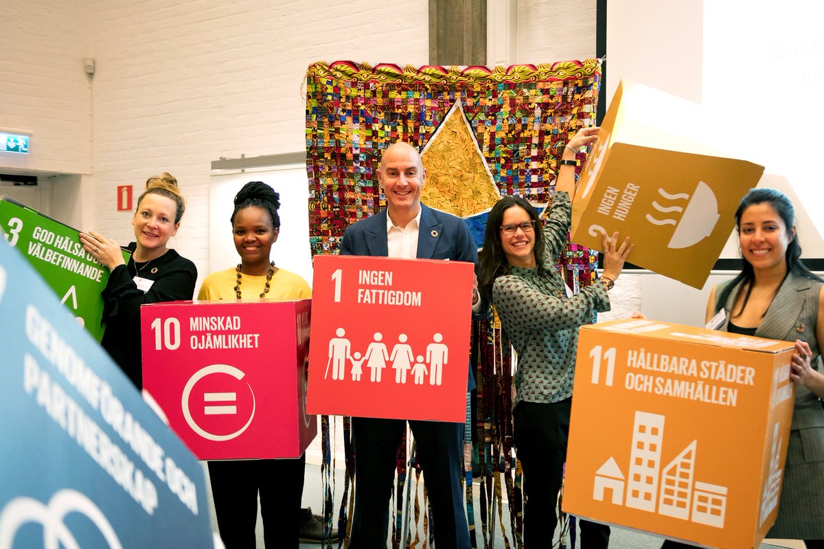 InclBusiness's tweet photo. 5th annual Inclusive Business Forum is a success! #IBF2017 Thanks @joinTRINE @IgnitiaWeather @IKEASWE @FionaGoldrick @IBAventures and @basicwaterneeds for sharing stories of scaling for impact and participants for bringing energy and inspiration! https://t.co/L30lu0ww1e https://t.co/dnE22HjlTq