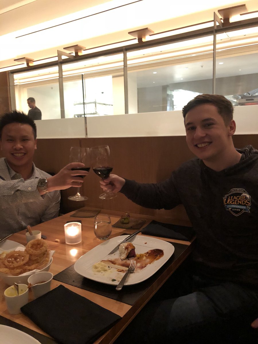 TSMReginald's tweet photo. To one of the nicest people I've ever had the pleasure to work with. Thank you so much for everything you've done for TSM over the past two years. It's been amazing to see how much you've grown as a person, and C9 will be lucky to have a great player such as yourself. Cheers https://t.co/jAwxU5A4LR