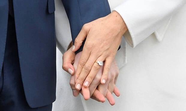 Hemstocks's tweet photo. The three-stone engagement ring Prince Harry presented to Meghan Markle! The ring features two diamonds from Princess Diana’s personal collection and one from Botswana and was designed by Harry himself!  We wish them all the best for their future! #engagement #Diamonds ❤️ https://t.co/UlKq5dx3xX