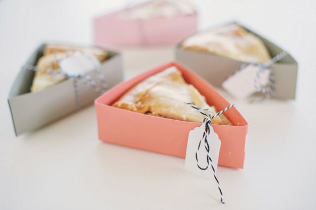 Food__Packaging's tweet image. Pack Your Beautifully Prepared #Pie in #CustomPieBoxes #FoodPackboxes1
More At: bit.ly/2hYC67D