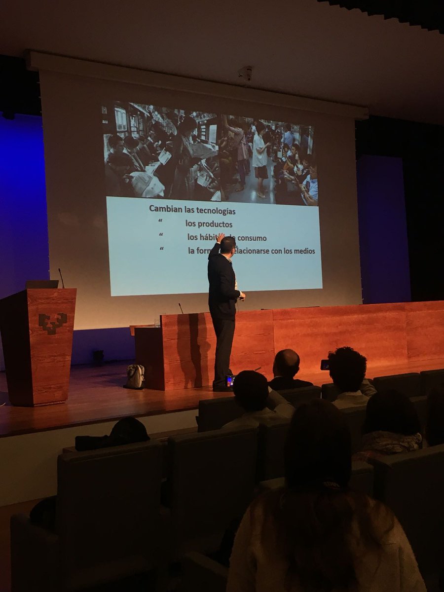 alimentamentes's tweet photo. ¡Comenzamos con el segundo día del IX Congreso Internacional de Ciberperiodismo! https://t.co/1vIC9U88vh