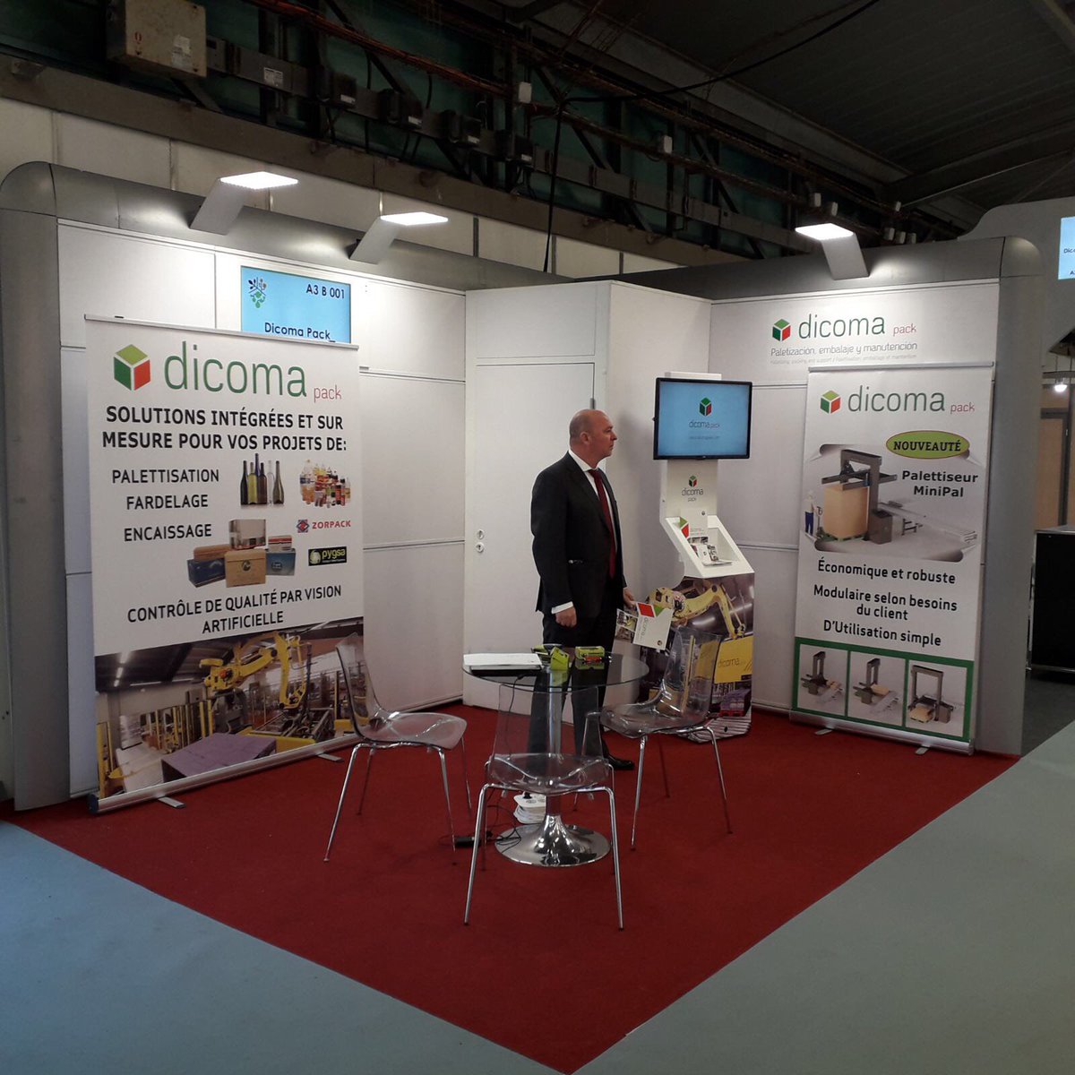 dicomapack's tweet photo. Esta semana estamos presentes en @sitevi mostrando nuestras soluciones de #paletizado y #embalaje para la industria del #vino #innovation #SITEVI17 #Vigne #vin https://t.co/3KwNsZJdvR