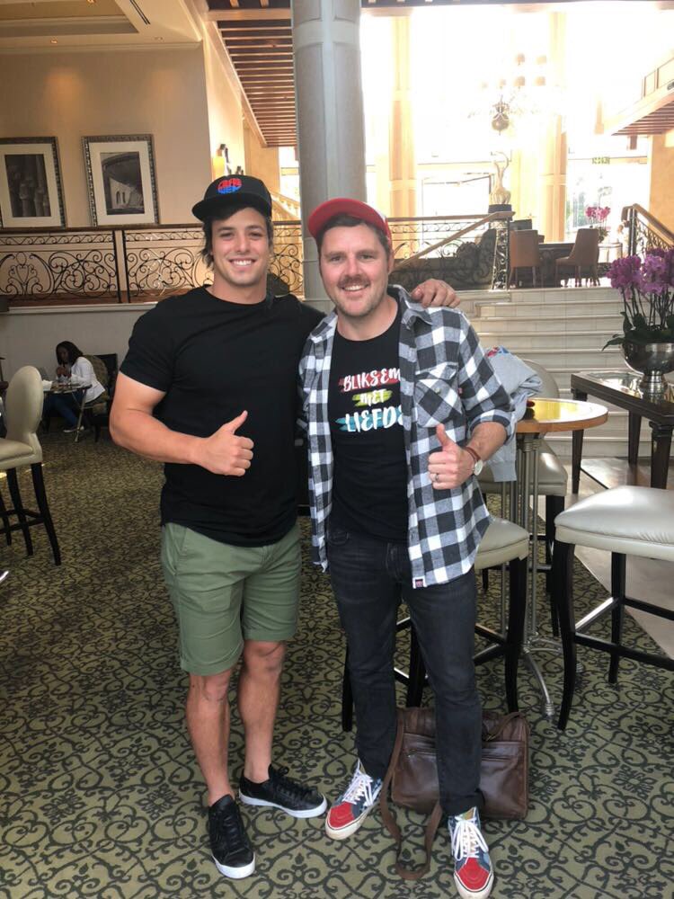 Show some love and vote for me to win R50 000 for my charity <a href="/liefdewen/">Liefde Wen</a> ! Here is the link. fans.vote/v/ACrYITcMIUE