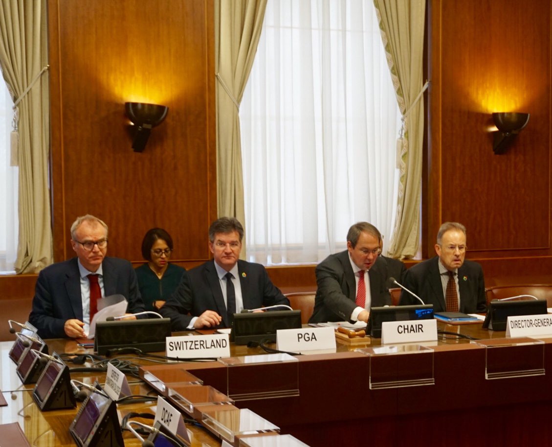 UN_PGA's tweet photo. Discussing ideas, best practices &amp; lessons-learned on priority of #peace &amp; prevention w/ representatives of #Geneva peacebuilding platform https://t.co/pj9O5NzBLh