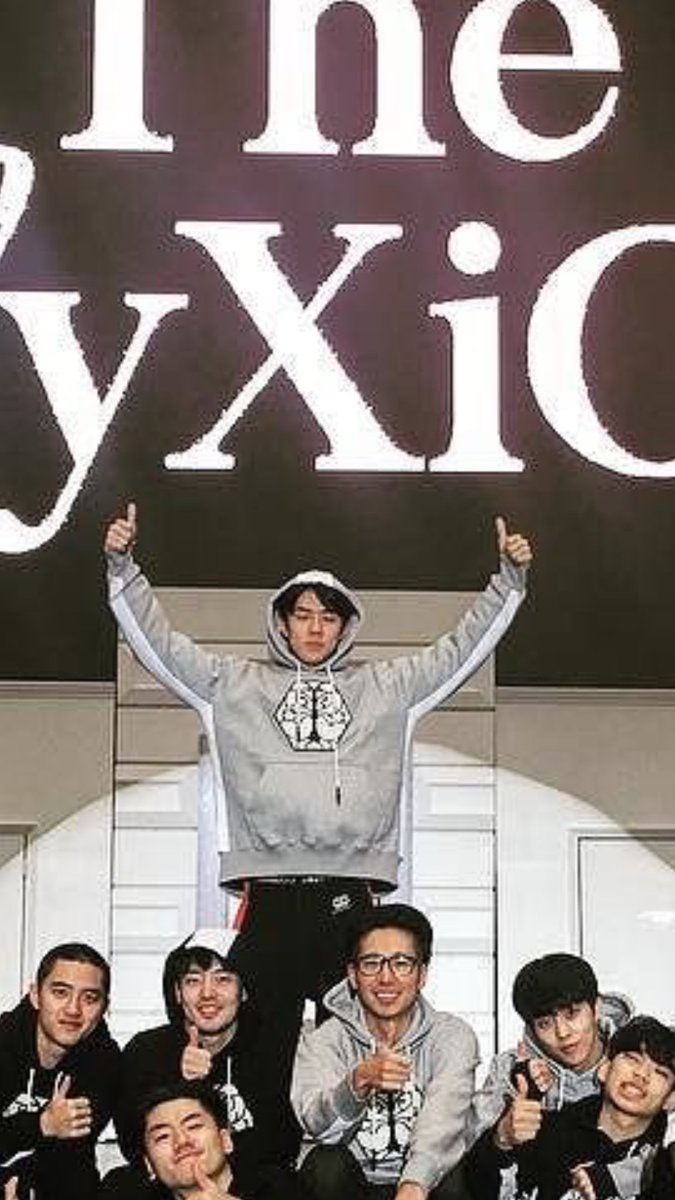 SehunFunny's tweet photo. ความโอเซฮุน555555
#EXO
#SEHUN
#เซฮุน 
#exoเป็นวงตลก https://t.co/ZPYNgUEkmo