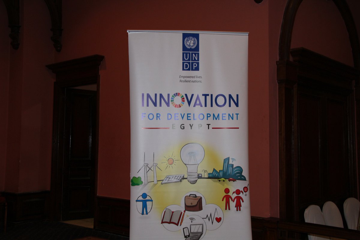 PNUDBenin's tweet image. #Hack4Dev #Caire C'est parti pour 3 jours  d'échanges et de partage d'expériences sur l'#innovation pour le développement! 20 bureaux pays  du #PNUD représentés