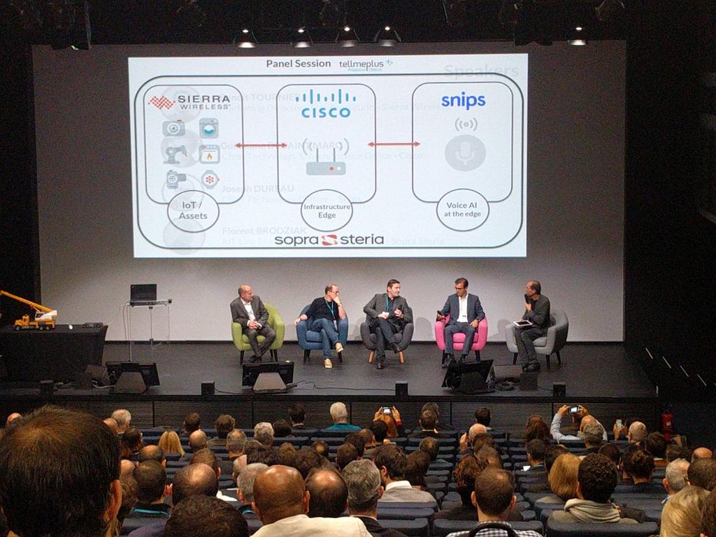 GroySopra's tweet photo. #tellmeplus #embeddedAI @fbrodziak de #SopraSteria en guest pour "causer" embedded AI !! https://t.co/Kcc27R5mM3