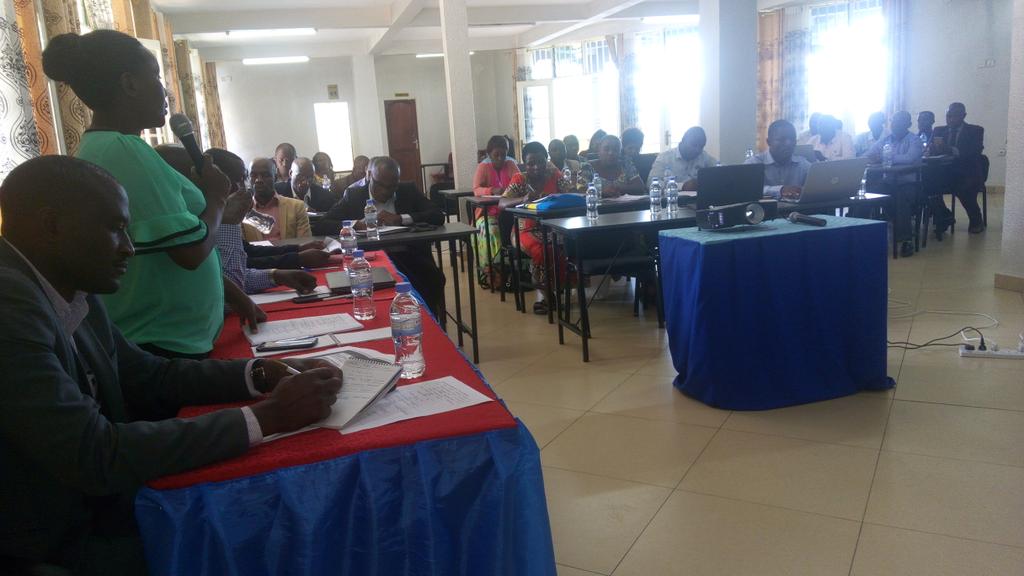 RutsiroDistrict's tweet photo. 4 issues to be discussed in Rutsiro District #JDAF and leaders retreat:
1. Rutsiro district performance contracts 2017/2018,
2. Rutsiro District #DDS,
3. Performance contract signing ceremony, and
4.JADF members performance contract results 2016/2017. @RwandaGov @RwandaGov https://t.co/sivitSmhJd