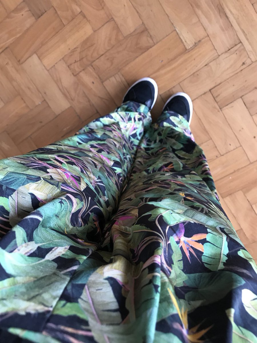 ju_observadora's tweet photo. Look do dia? Floresta! https://t.co/ADbQTllobW https://t.co/E5wMeOEjAt