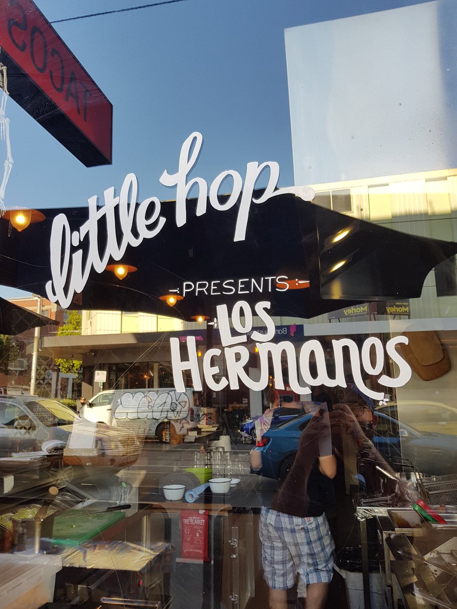 Fresh bottles of Raspberry Berliner Weisse now available at Little Hop on Brunswick St, Fitzroy!
Perfect with a plate of tacos on a hot, steamy night.