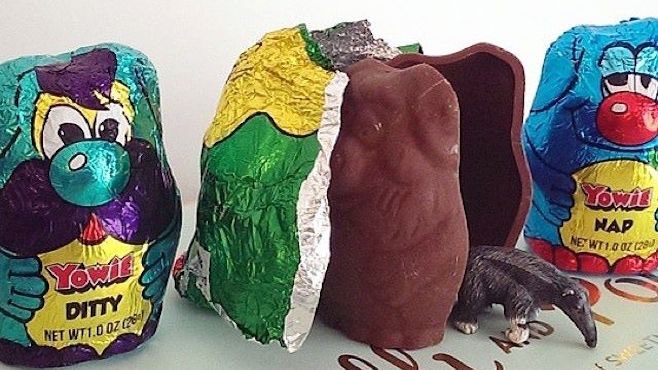 jdbeal's tweet photo. Big shoutout to Cadbury Yowies today. Had the gumption to challenge the Kinder monopoly on the chocolate + surprise market. Didn’t work but God loves a trier. Rock on Yowies 🤙 https://t.co/s8pg8zQLzD