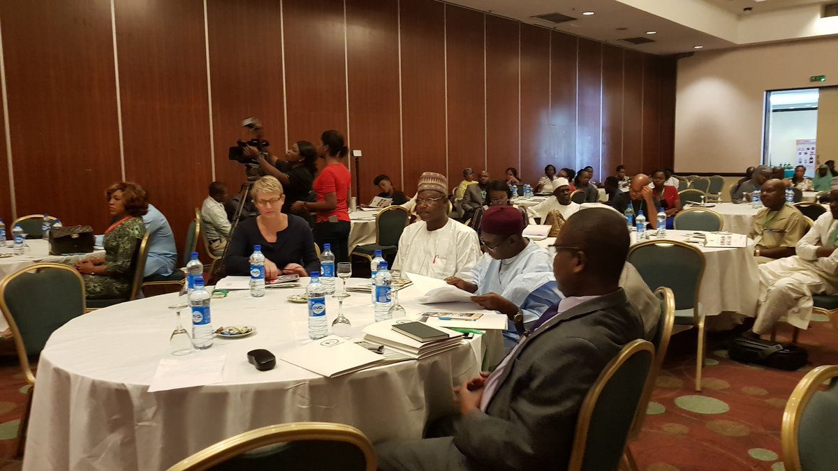 estherclimate's tweet photo. 2018 Nigeria Clean Cooking Forum has started. Follow #CleanCookingNG for updates https://t.co/DS2Y6jhocc