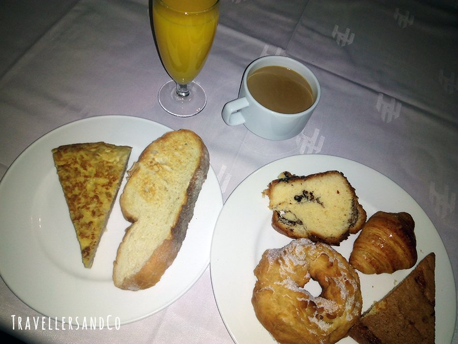 travellersandco's tweet photo. Momento para un buen, buen muy buen desayuno..., que queda mucho #viaje por delante..., #FelizMartes #tavellers 🙃 ☕️
#Foodie #Food #Travel #traveling #blogger #bloggers #CommunityManager https://t.co/YyIXsCgLRJ