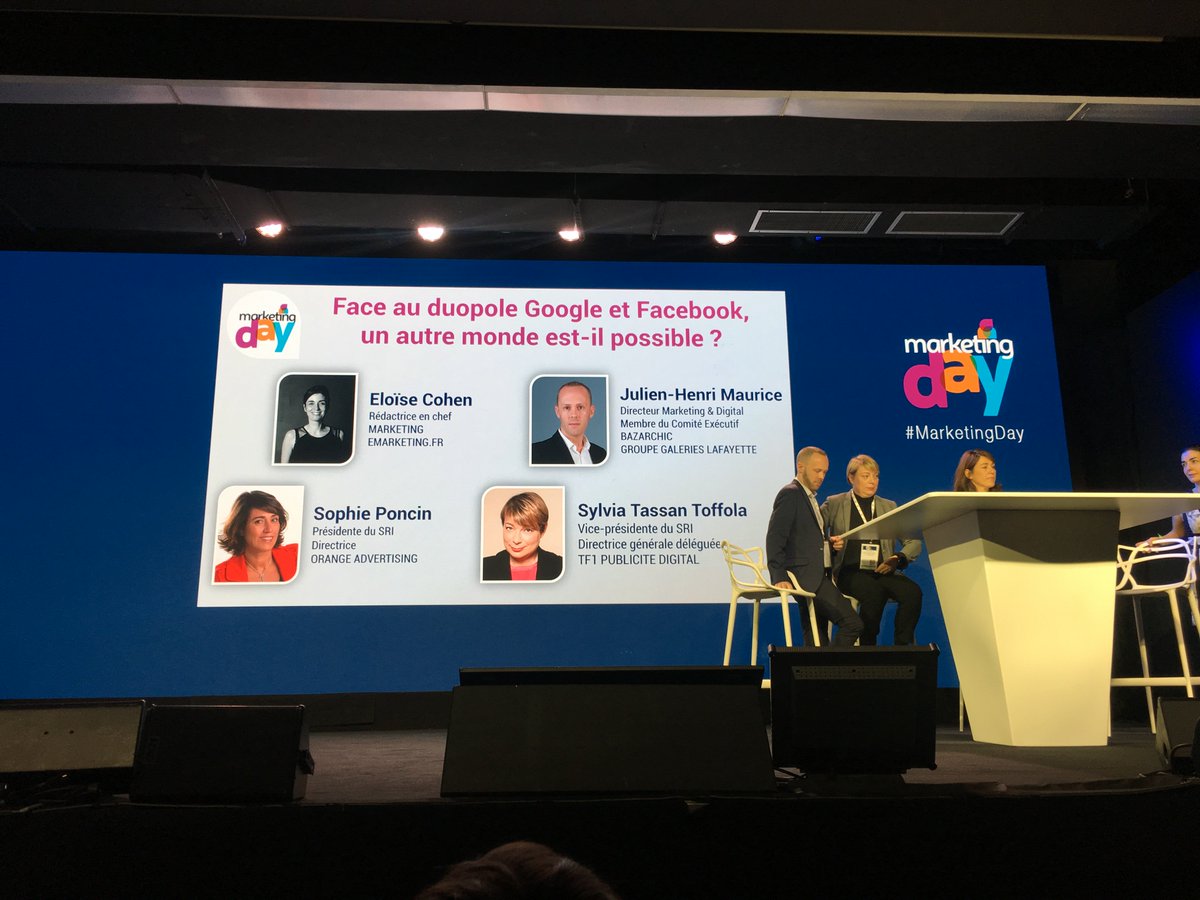 Emarketing_fr's tweet photo. 1ère TABLE RONDE
Face au duopole Google et facebook, un autre monde est-il possible ?
Avec @eloise_cohen de @Emarketing_fr
Julien-Henri Maurice @jhmaurice de @BazarChicFR
Sophie Poncin @sophieponcin  @SRI_France &amp; @OAN_fr
 Sylvia Tassan-Toffola @stt @tf1pub
#MarketingDay https://t.co/80fN4Nec13