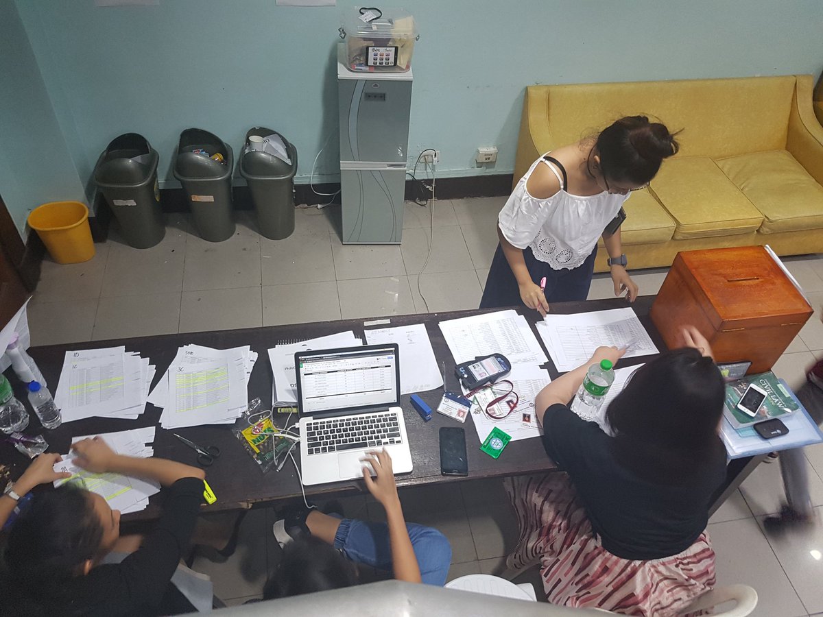 PH_LawRegister's tweet photo. Ongoing at Malcolm Hall: Special Election for UP Law Student Government Secretary. 
As of 4:30PM, only 15.26% of voters have exercised their right to vote. 
All currently enrolled UP Law students are highly encouraged to vote at the Students' Lounge, 1st Floor, Malcolm Hall. https://t.co/pTrH9J9A40