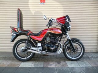gsx250e6's tweet photo. @Kaito_1005H これからレストア予定でした！
この写真のようにする予定でした！ https://t.co/yY6bLTqB0k