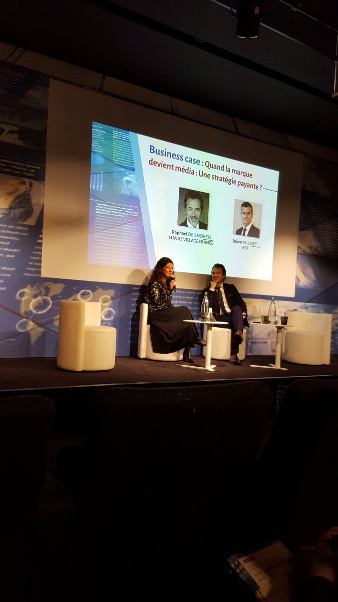 monestrol's tweet photo. @MaillebuauV @EDFofficiel avec @raphdeandreis en direct de la conf #media2017 @Teamedia_fr : Quand la marque devient Media ! https://t.co/n98javzrcm