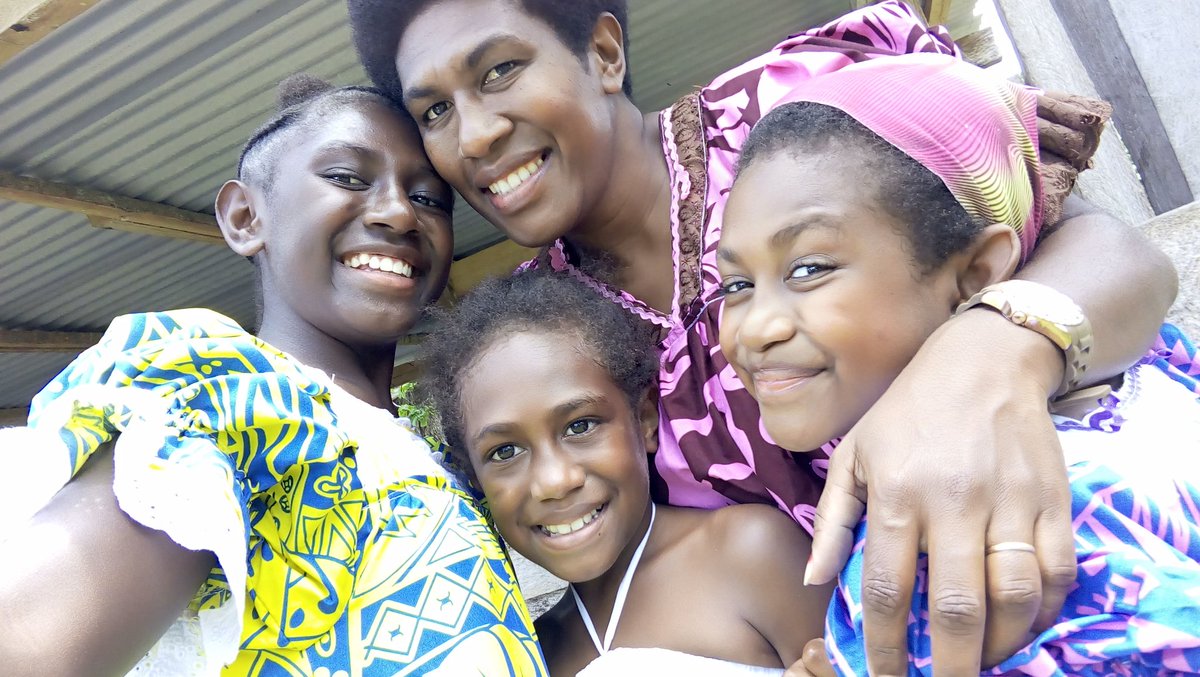 Sk8_queen92's tweet photo. ~ Us ~ #me #mum #rahel #denice #the_women https://t.co/NTrGoBQb6X