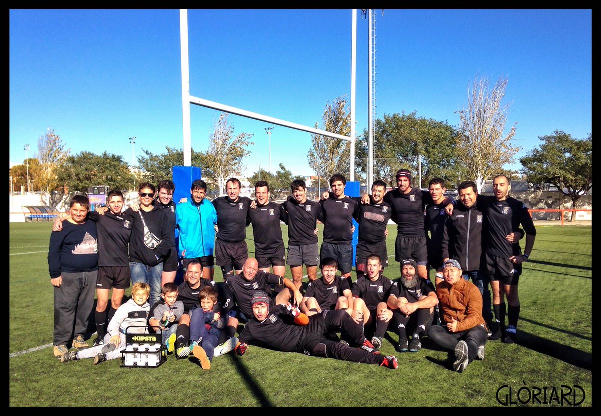 buc1929's tweet photo. Crònica: El BUC C es presenta a Reus a jugar tot i la suspensió en una gran mostra d'esperit "BUC o MORT":
https://t.co/BFsWXnc5ay
#rugbycat #BUCoMORT @reusrugbiclub https://t.co/nVm5X7BYMH
