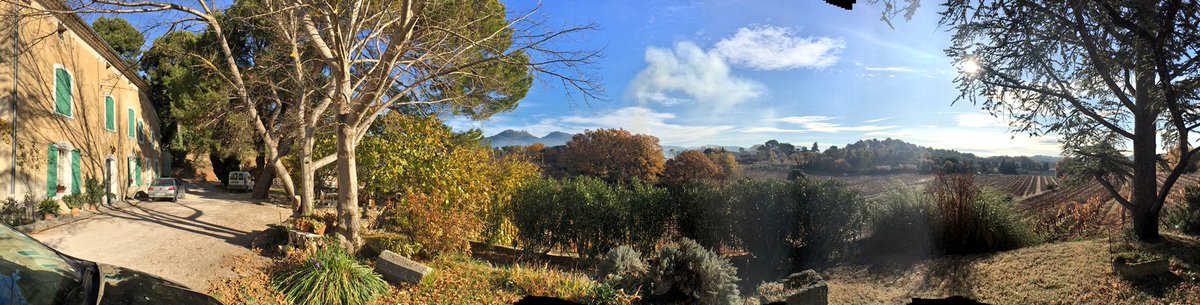 KathrynAndersen's tweet photo. View of Gigondas from Vacqueyras at Clos des Cazaux https://t.co/kYEHPcHwbv