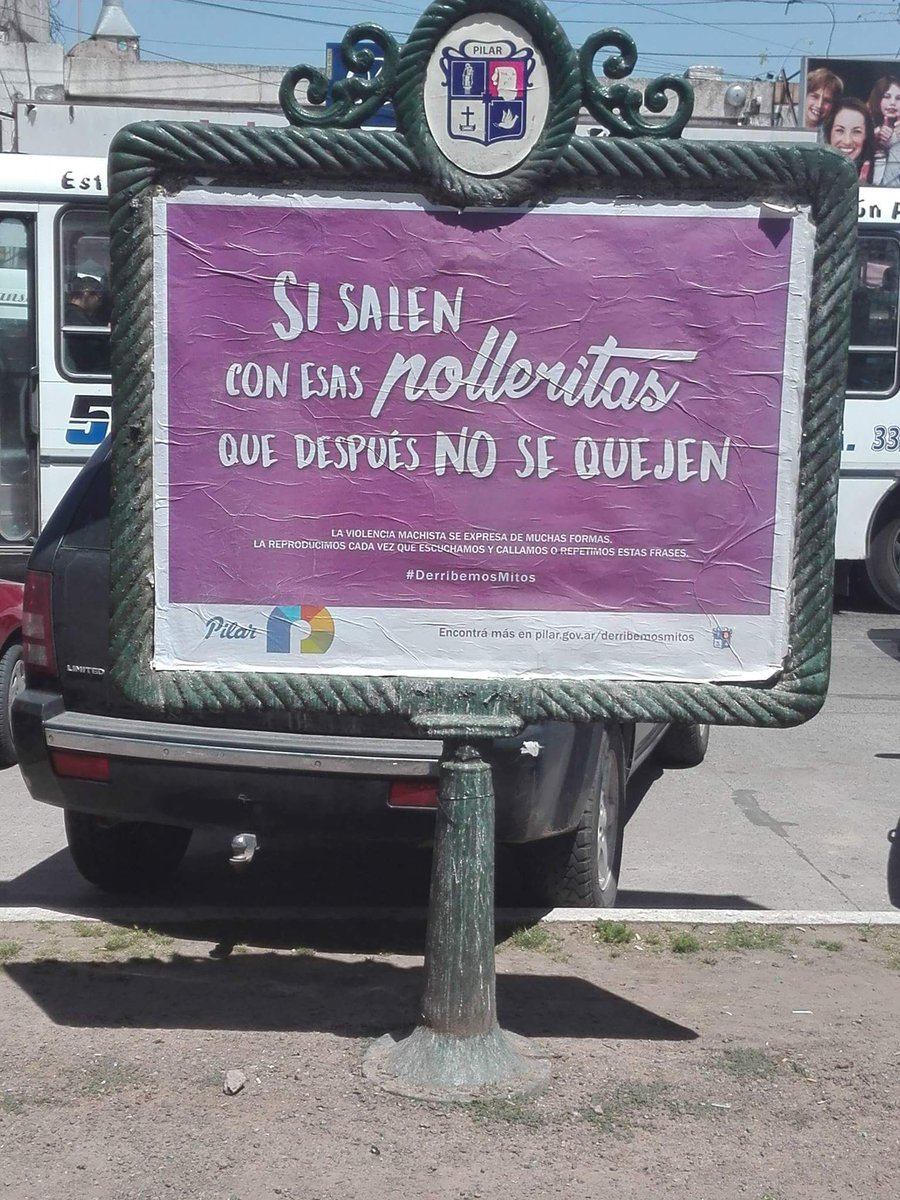 AleJuOk's tweet photo. Alguien les podrá explicar a los q diseñaron esta campaña q no se entiende? Las letras chicas no se ven y el mensaje llega al revés @MunicipioPilar @NicoDucote. Parece afirmar lo q está en letras grandes. Cómo le explico a mí hija de 11 años q en realidad es un crítica? https://t.co/B51F19bdw8