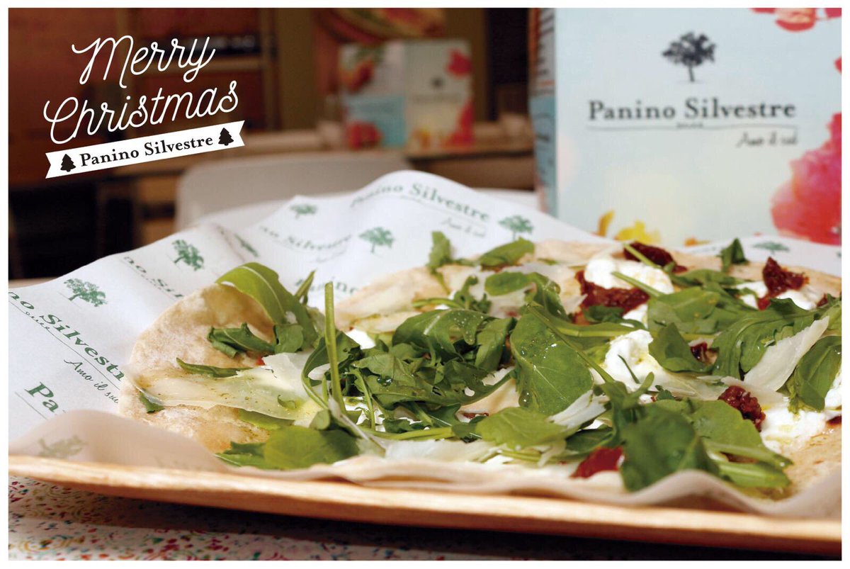 PaninoSilvestre's tweet photo. En #PaninoSilvestre lo tenemos todo preparado para tu cena con amigos, familia o compañeros 🎄 
📬 info@paninosilvestre.com 
☎️ 932 186 393 https://t.co/BmYCu541yF