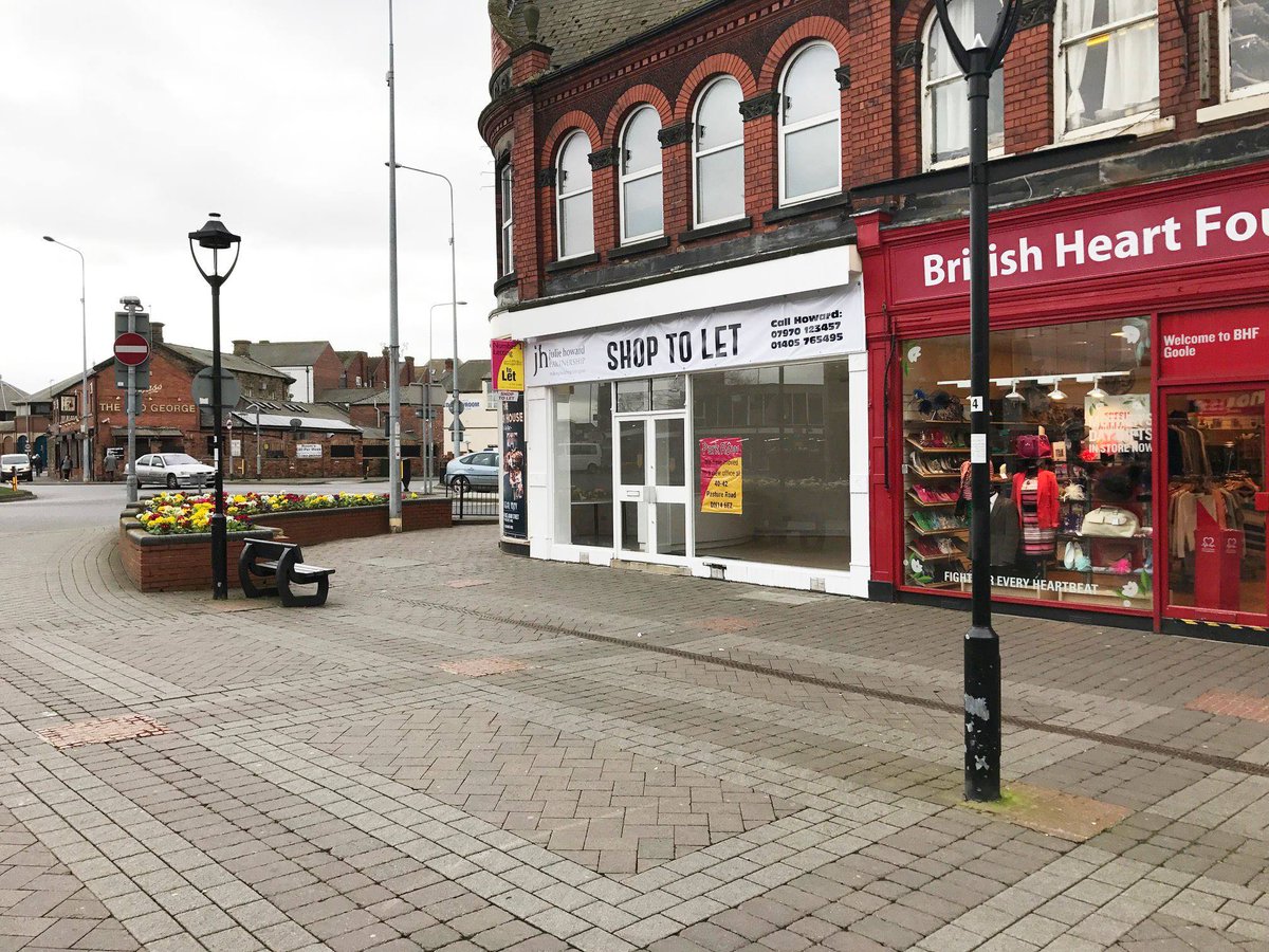 JulieHowardP's tweet photo. ⭐️ SHOP TO LET ⭐️
18 BOOTHFERRY ROAD - GOOLE TOWN CENTRE!
NOW WITH FREE RATES & LEGALS
For more information call Howard on 07970 123457 or visit:
https://t.co/HUssbYjzSA
** PLEASE LIKE & SHARE **
#shoptolet #shoplet #tolet #retailunit #retailshop #goole #gooleshop https://t.co/I1HgbPgErN